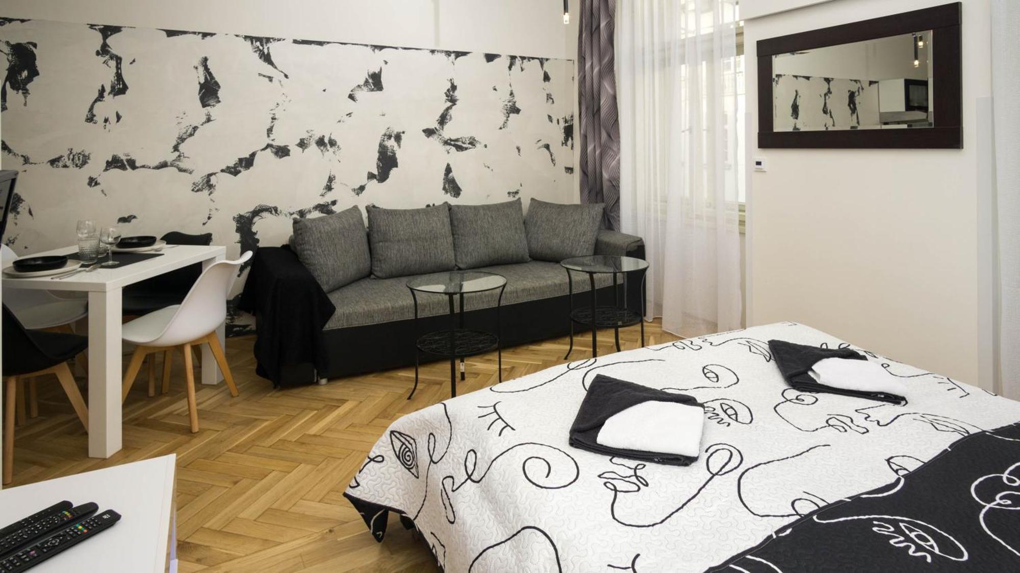 Black & White Apartment Prague By Wenceslas Square And Muzeum Praga Exterior foto