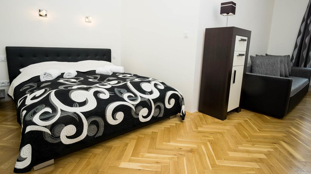 Black & White Apartment Prague By Wenceslas Square And Muzeum Praga Exterior foto